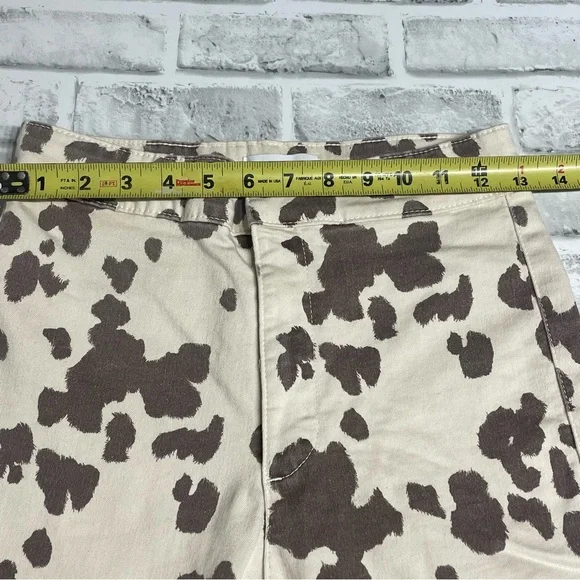 Zara Cow Print High-Rise Jeans Pants. Flared bootcut. Size 6. Stained hems legs - Picture 6 of 11